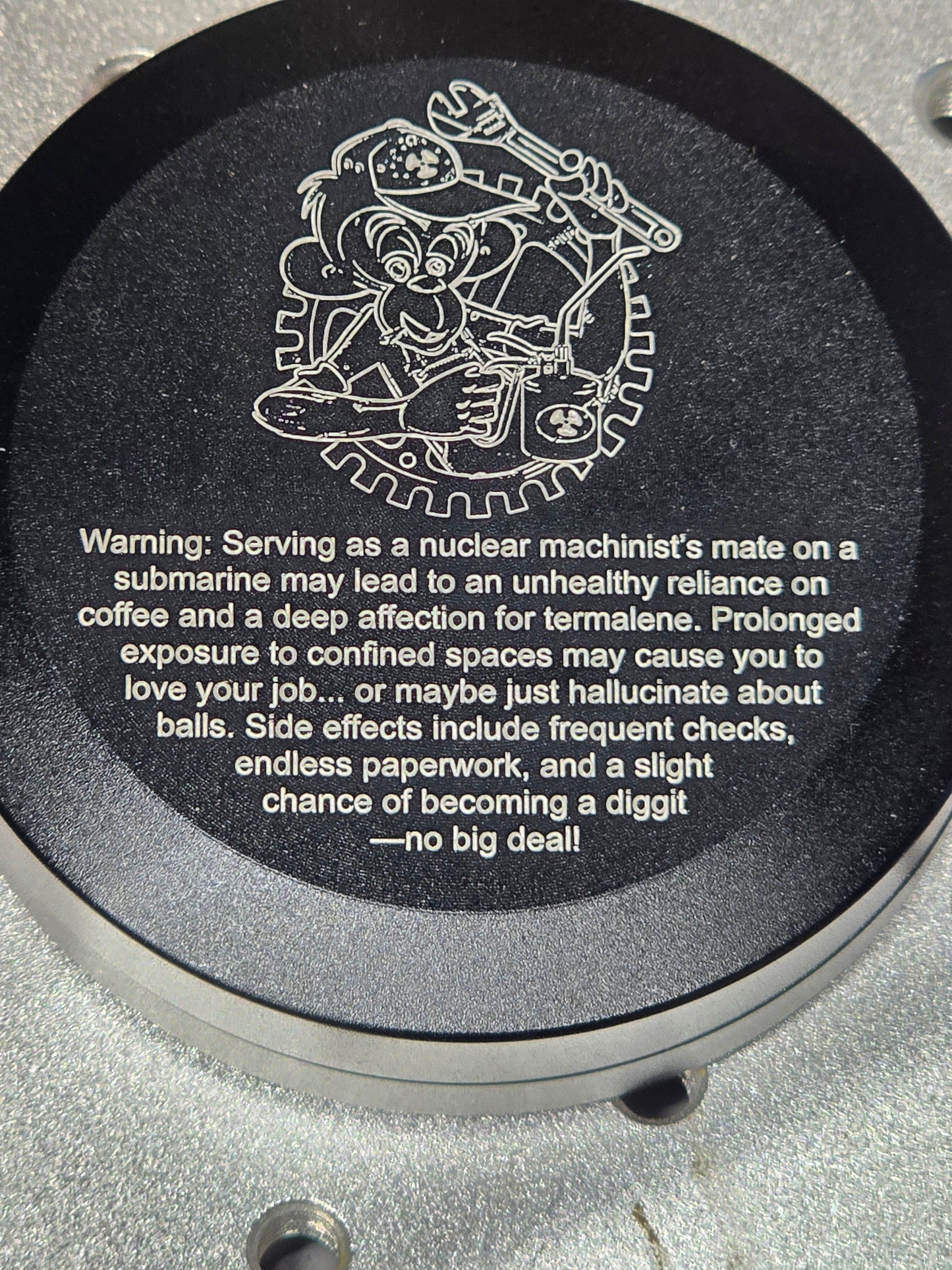 Sleek Aluminum Can for Nicotine and Caffeine Pouches - Stylish & Durable Storage