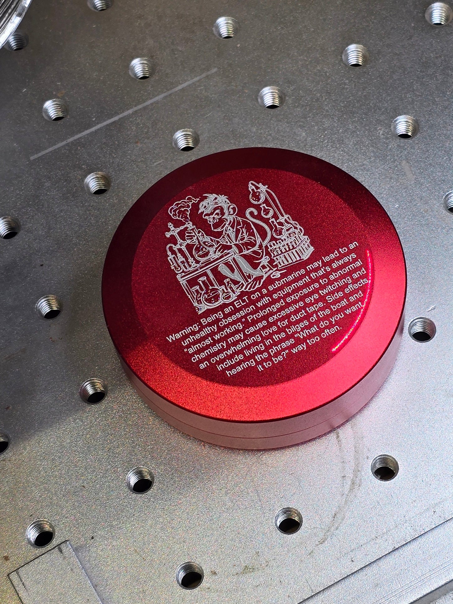 Sleek Aluminum Can for Nicotine and Caffeine Pouches - Stylish & Durable Storage